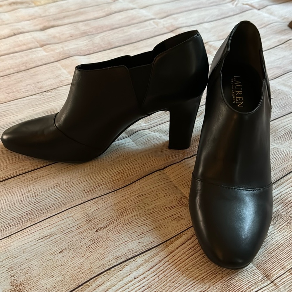 Lauren - Black Booties